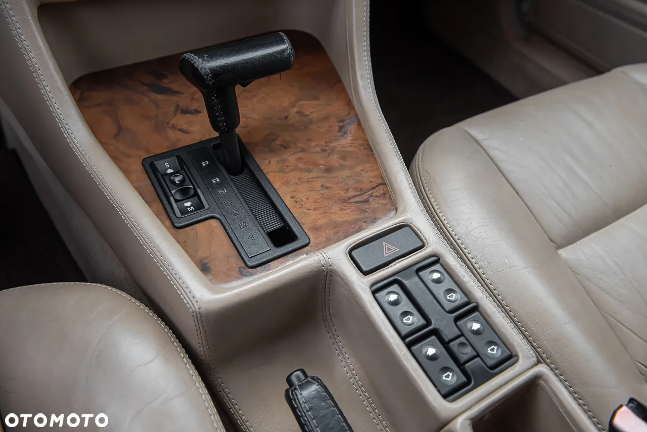 BMW Seria 7 - 22