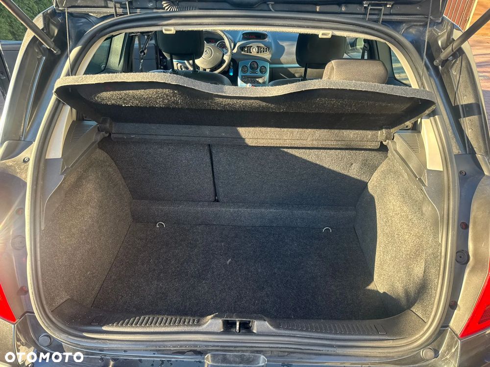 Renault Clio - 16