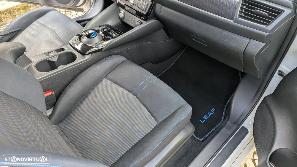 Nissan Leaf N-Connecta - 26