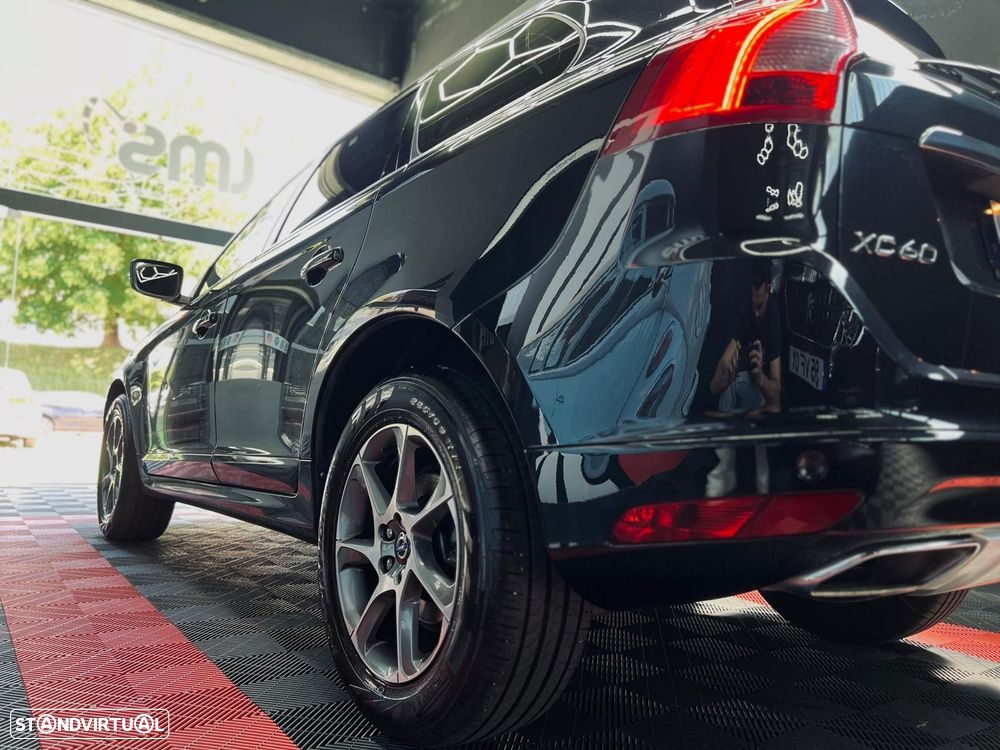 Volvo XC 60 2.0 D4 Volvo Ocean Race - 14