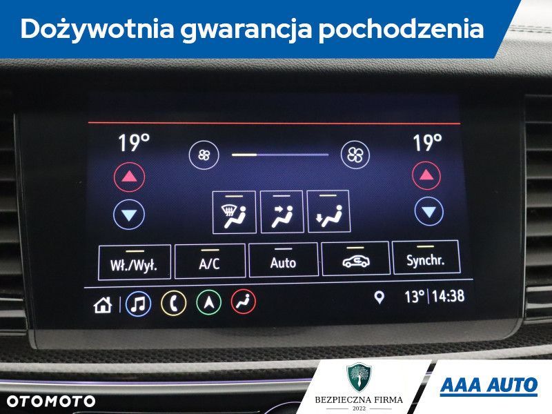 Opel Insignia - 21