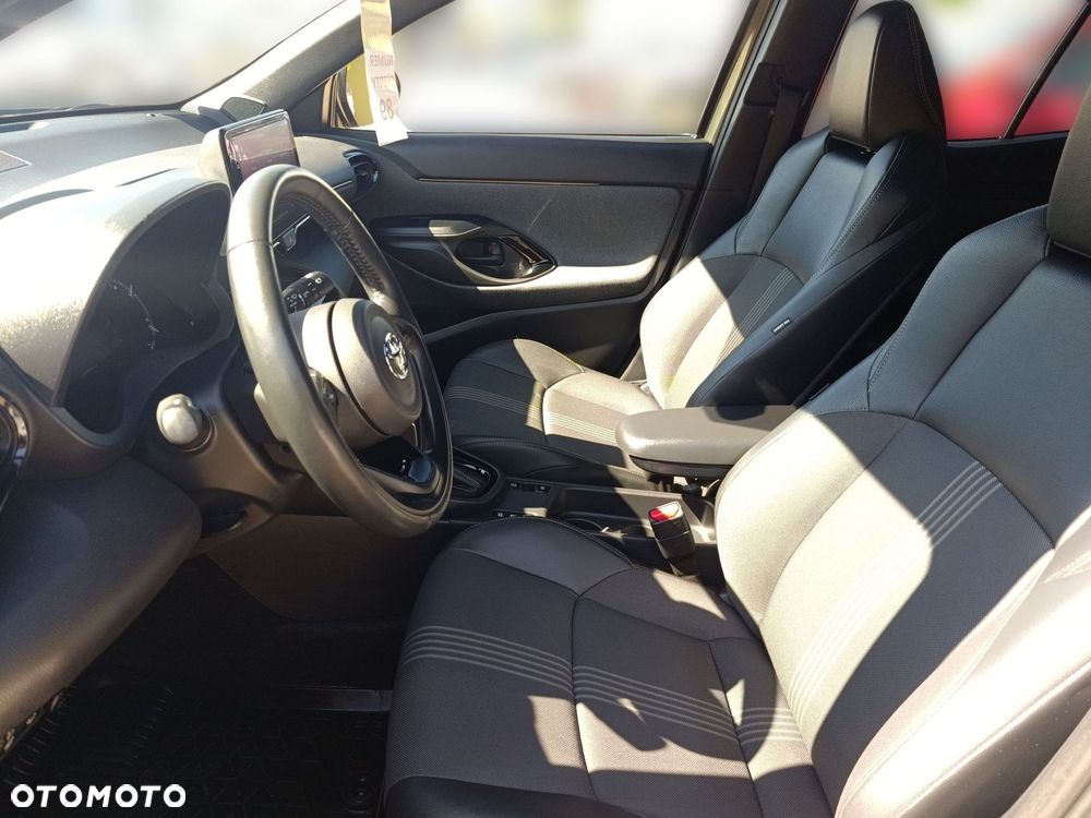 Toyota Yaris Cross Hybrid 1.5 Adventure - 20