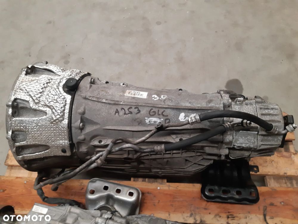 SKRZYNIA BIEGÓW MERCEDES GLC 3.0 W213 2132703301 - 1