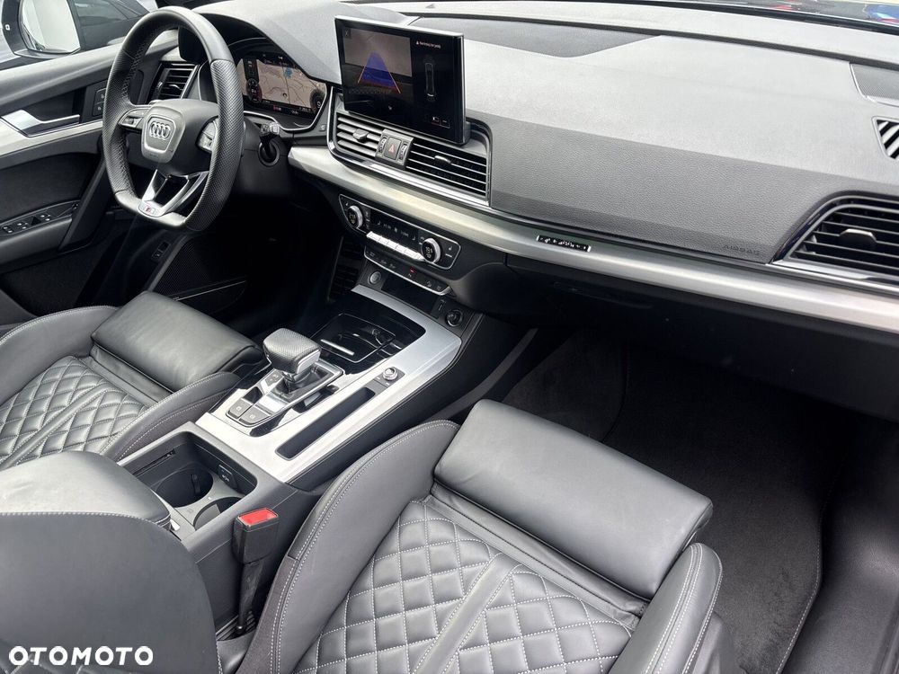 Audi Q5 Sportback - 36