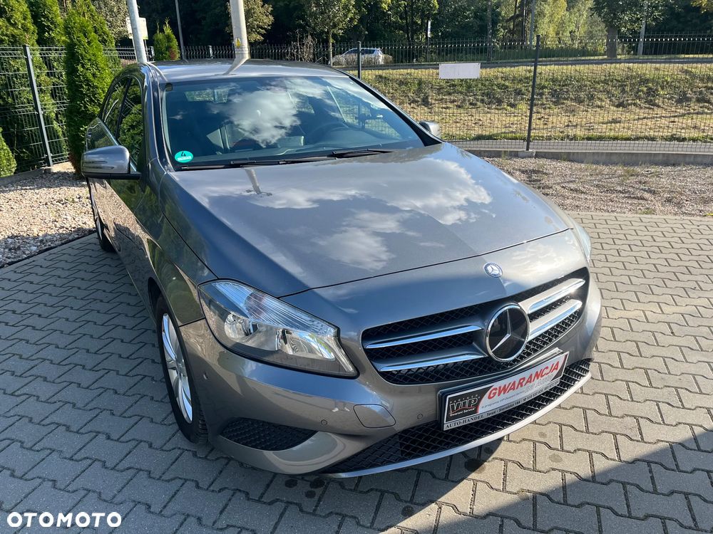 Mercedes-Benz Klasa A 180 Activity Edition - 3