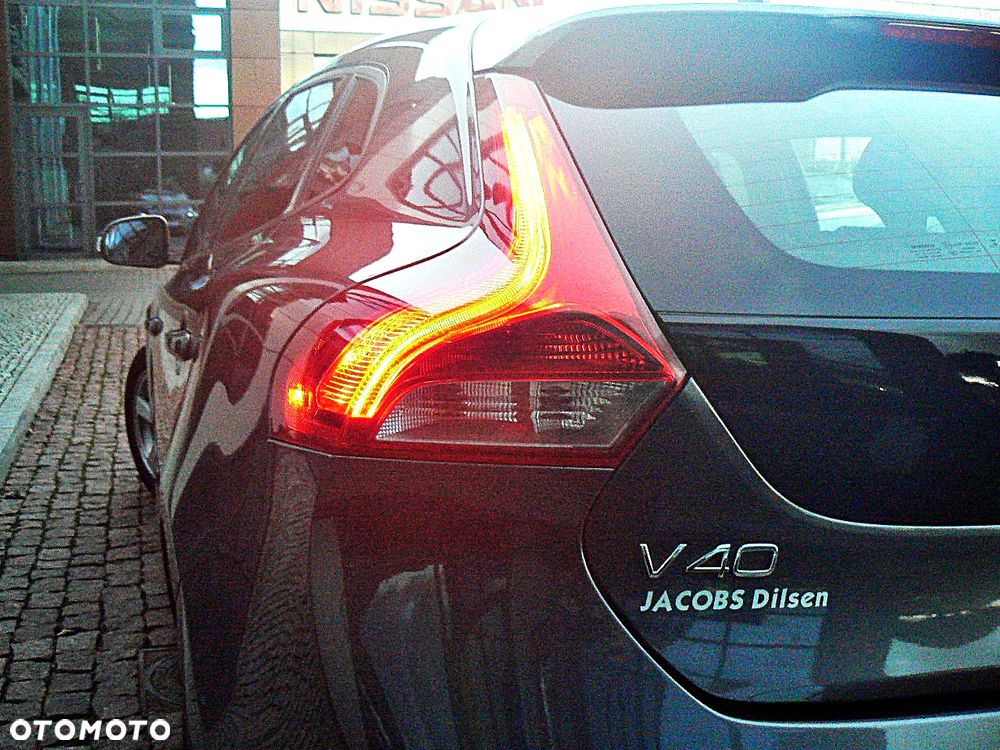 Volvo V40 CC D2 Kinetic - 10