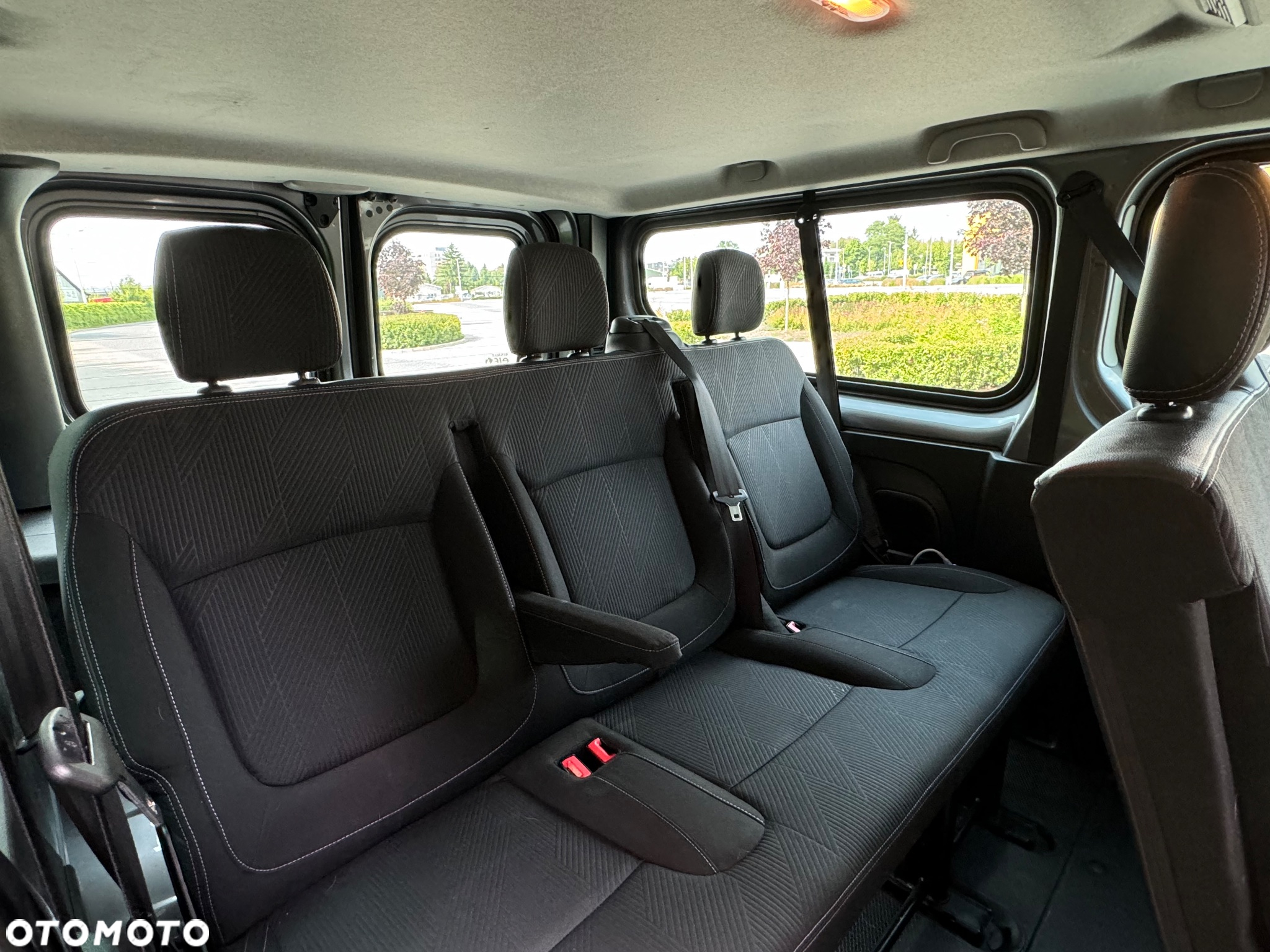 Renault Trafic Kombi 2.0 dCi L2 HD Pack Clim EDC - 17