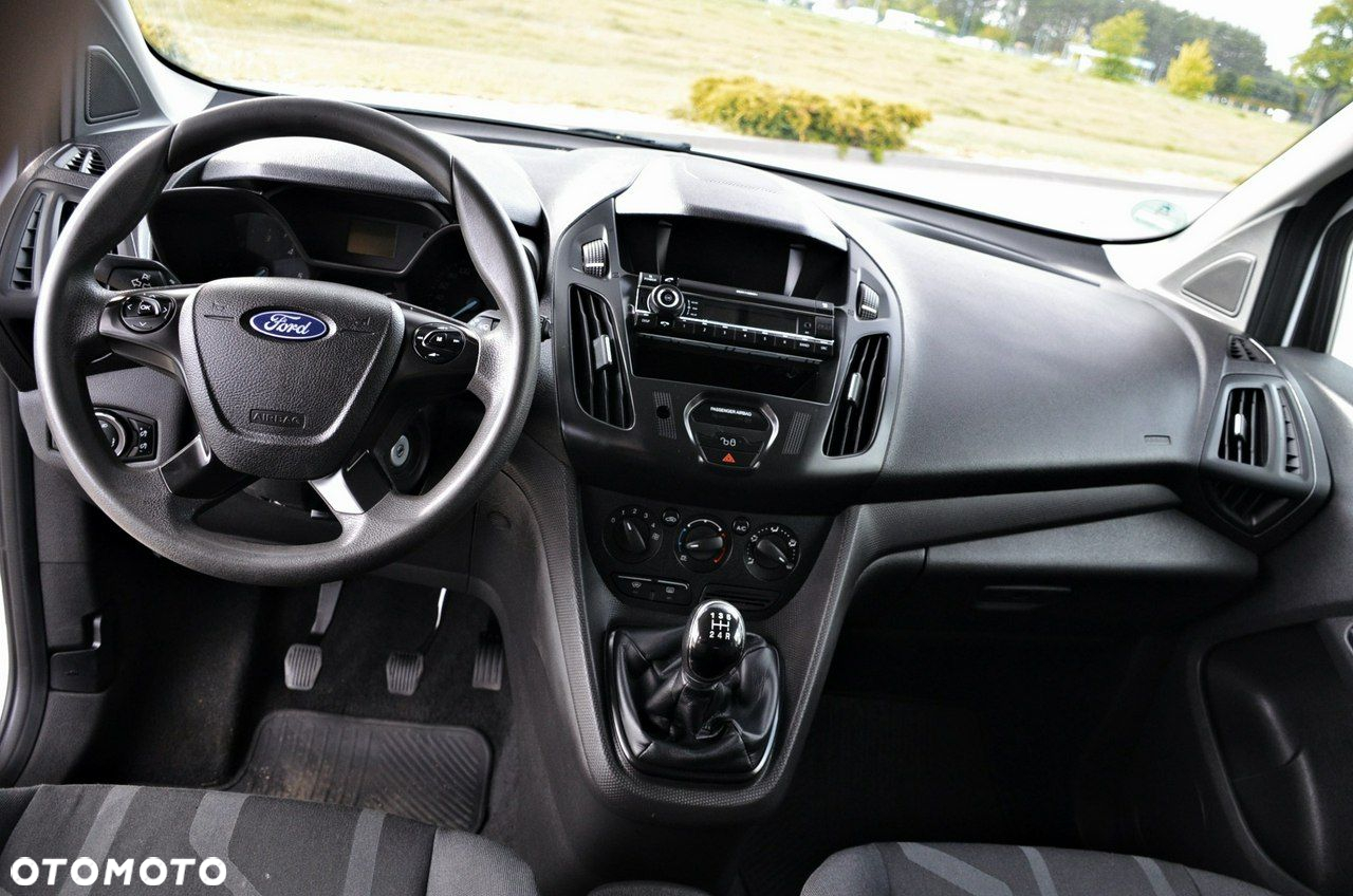Ford Transit Connect - 20