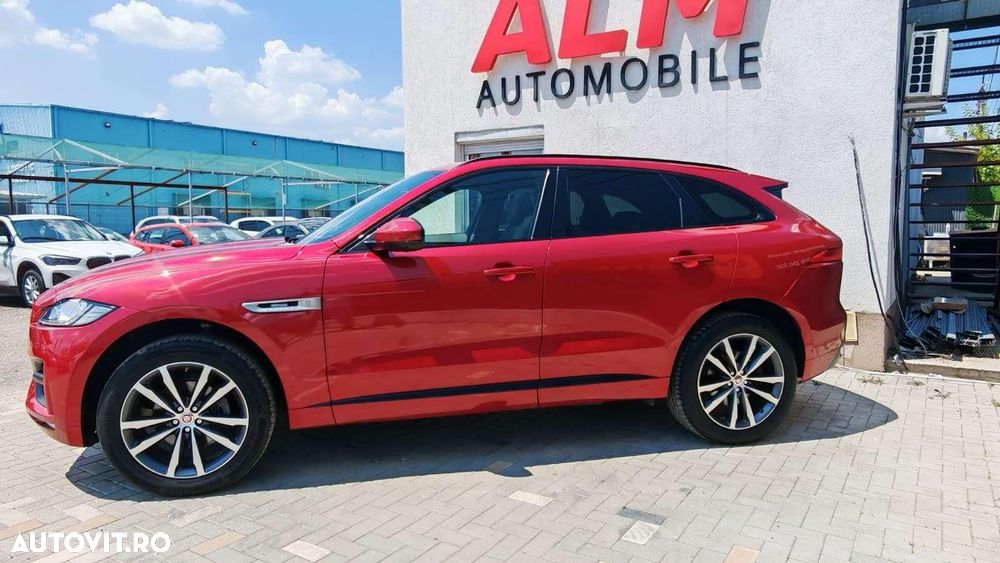 Jaguar F-Pace - 8