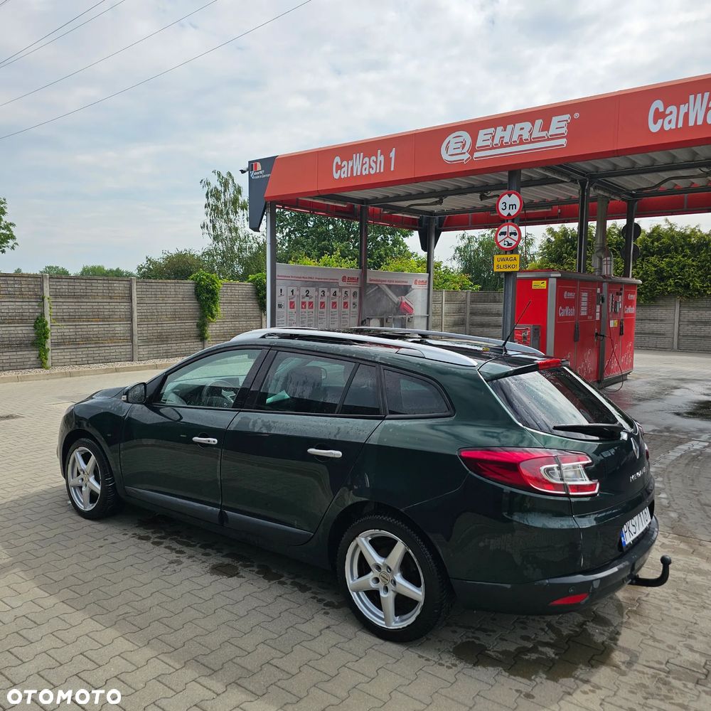 Renault Megane TCe 180 Dynamique - 9