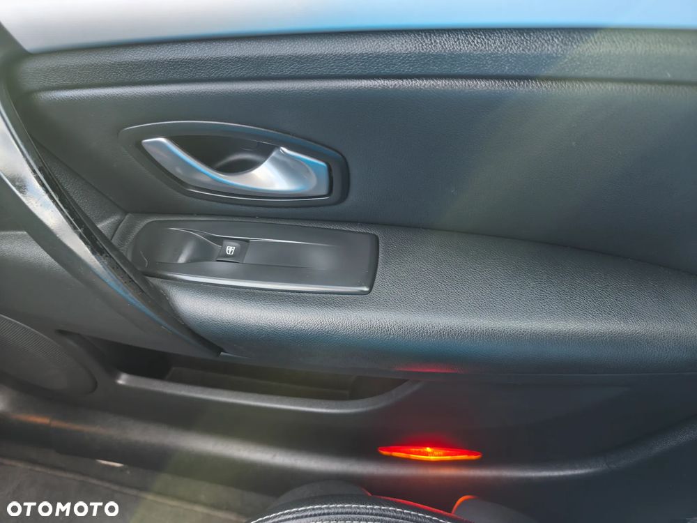 Renault Laguna 2.0 Authentique - 20