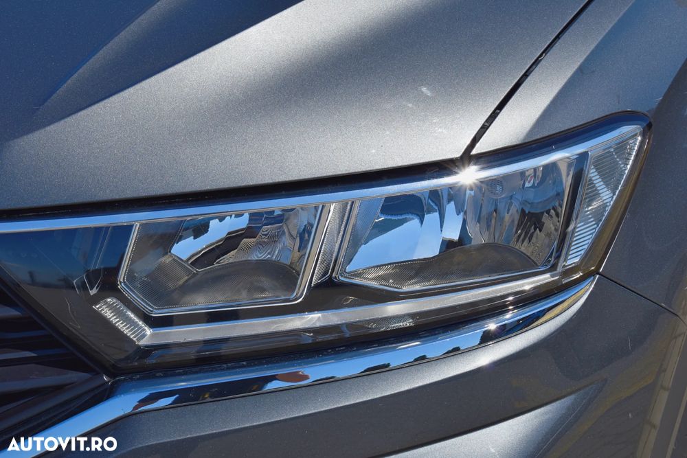 Volkswagen T-Roc 1.6 TDI Base - 17