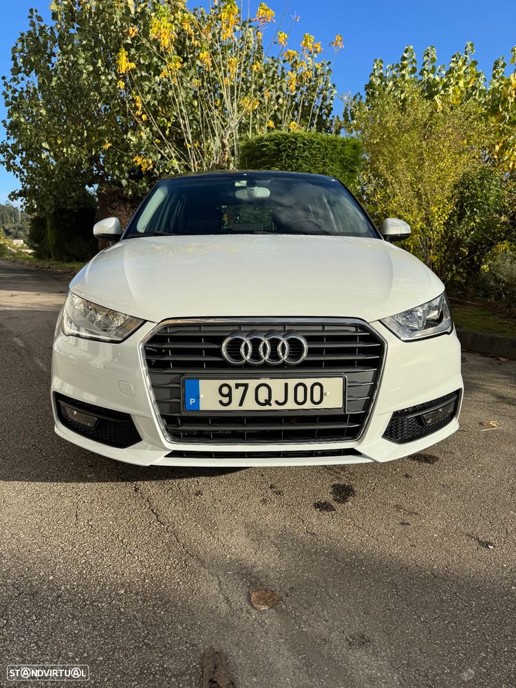 Audi A1 Sportback 1.4 TDI Design - 13