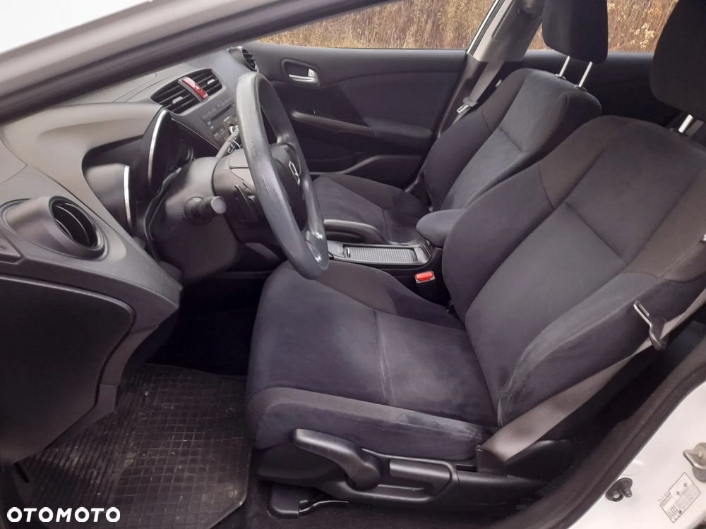 Honda Civic 1.8 Comfort - 27
