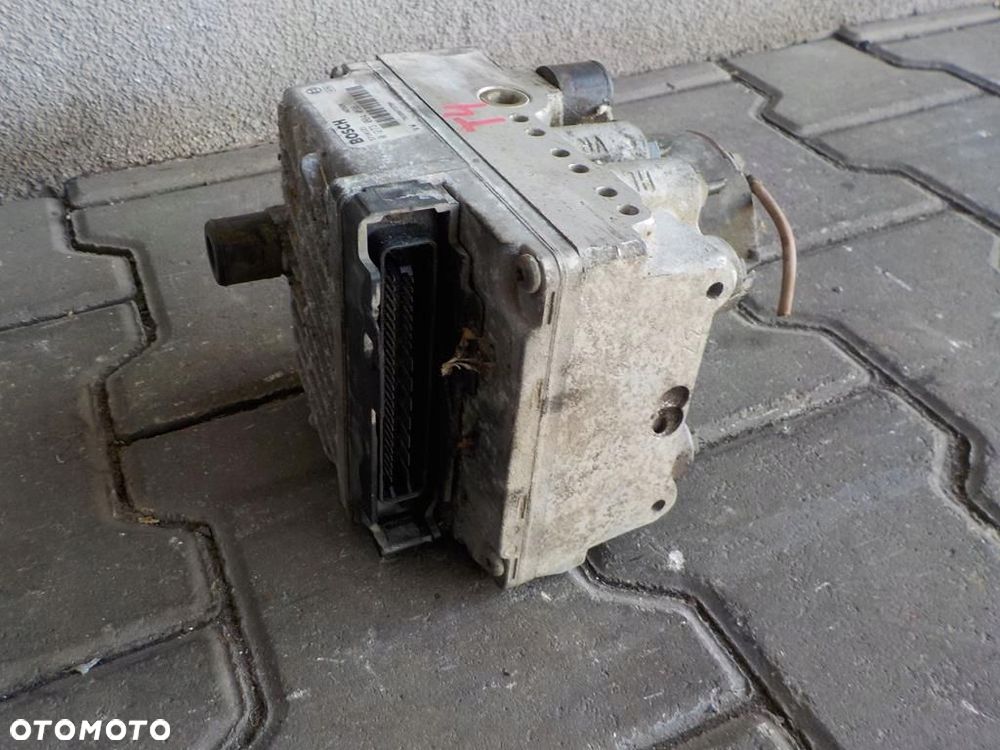VW T4 POMPA ABS 0273004098 703907379A 7D1614111D - 3