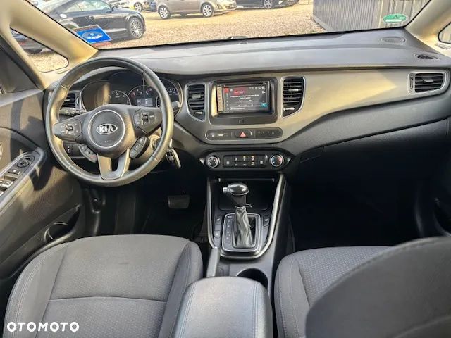 Kia Carens 1.7 CRDi Vision - 24