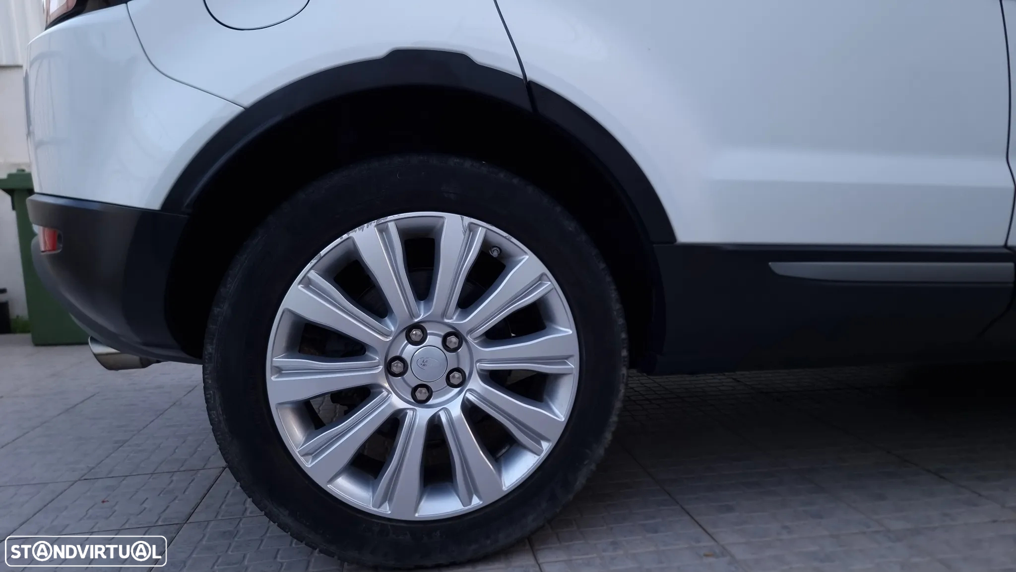 Land Rover Range Rover Evoque 2.0 TD4 Pure - 38