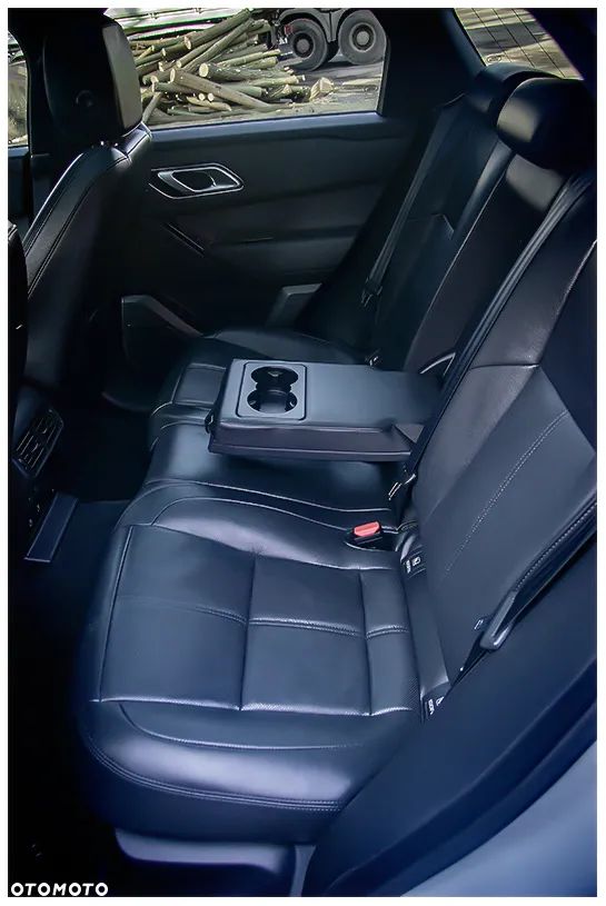 Land Rover Range Rover Velar 3.0 D300 mHEV Dynamic SE - 16