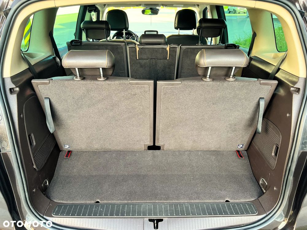 Opel Zafira 1.6 T SIDI Cosmo S&S - 21