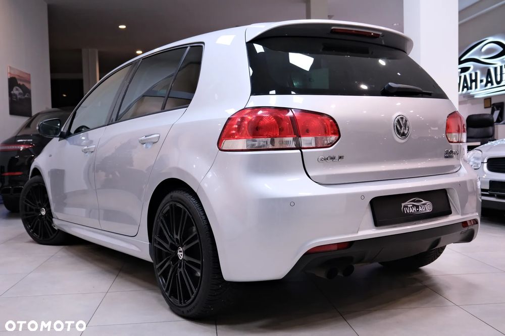 Volkswagen Golf 2.0 TDI DPF BlueMotion Technology DSG MATCH - 12