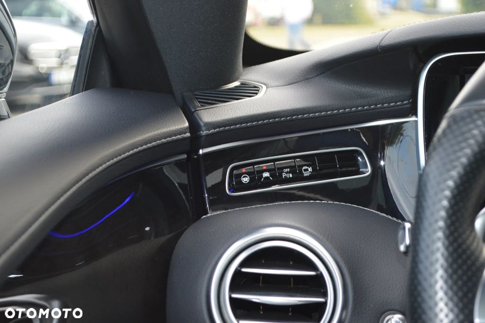 Mercedes-Benz Klasa S 400 4-Matic 7G-TRONIC - 28