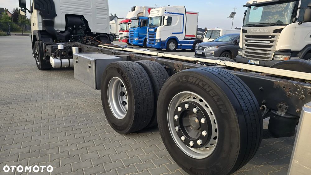 Volvo FM 410 Euro 6 6x2 do zabudowy laweta beczka niski przebieg! super stan! - 14