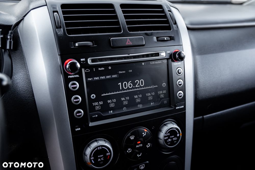 Suzuki Grand Vitara 1.6 Club - 22