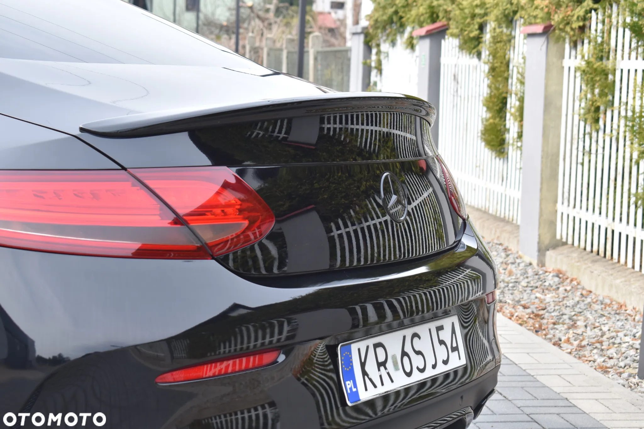 Mercedes-Benz Klasa C 300 9G-TRONIC - 23
