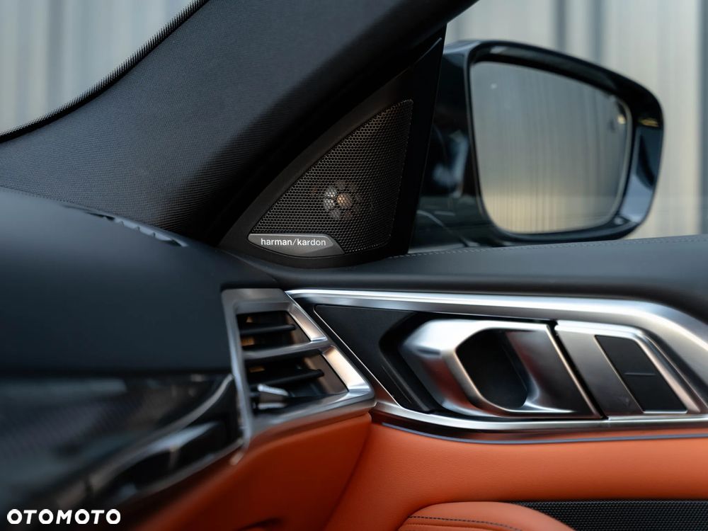 BMW M4 Competition M xDrive - 36