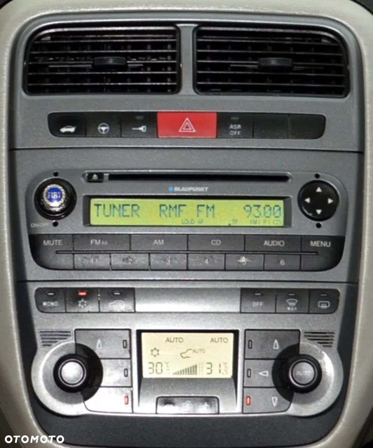 Fiat Grande Punto - 27