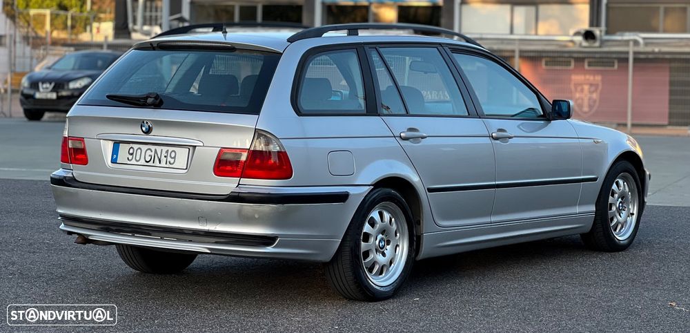 BMW 320 d Sport - 4