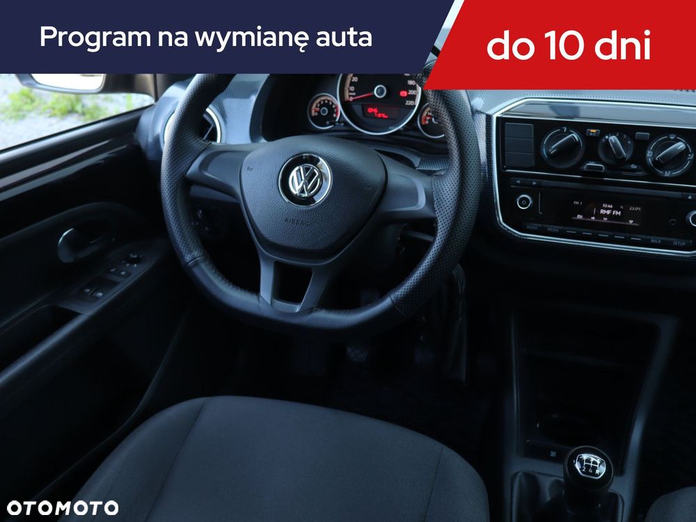 Volkswagen up! - 9