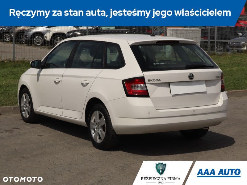 Skoda Fabia - 6