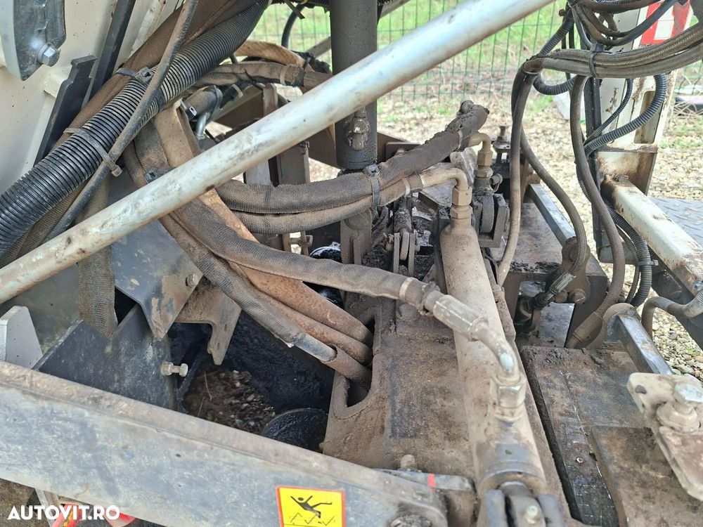 Dynapac F80W FINISOR ASFALT - 18