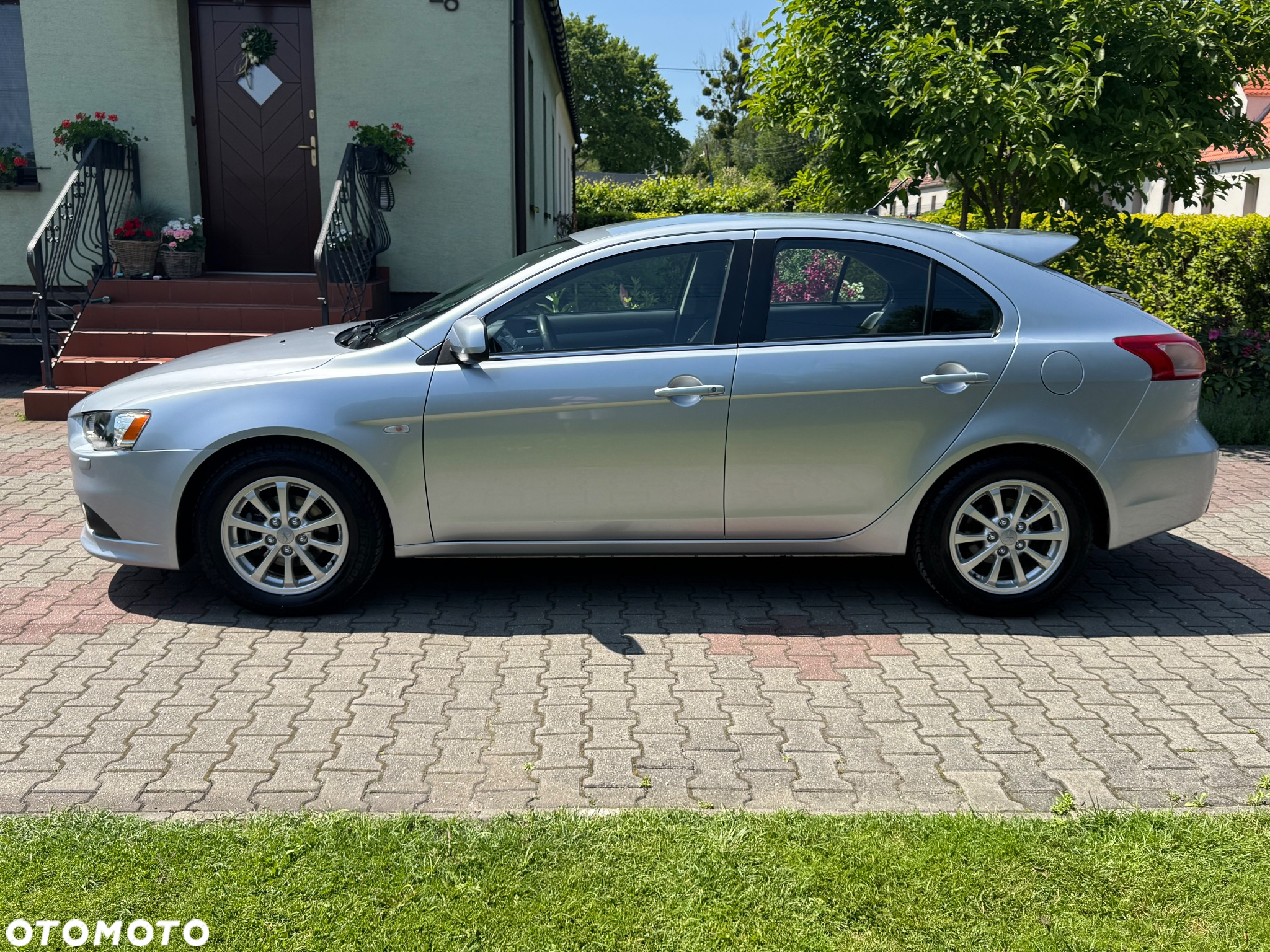 Mitsubishi Lancer Sportback 1.6 ClearTec Top - 3