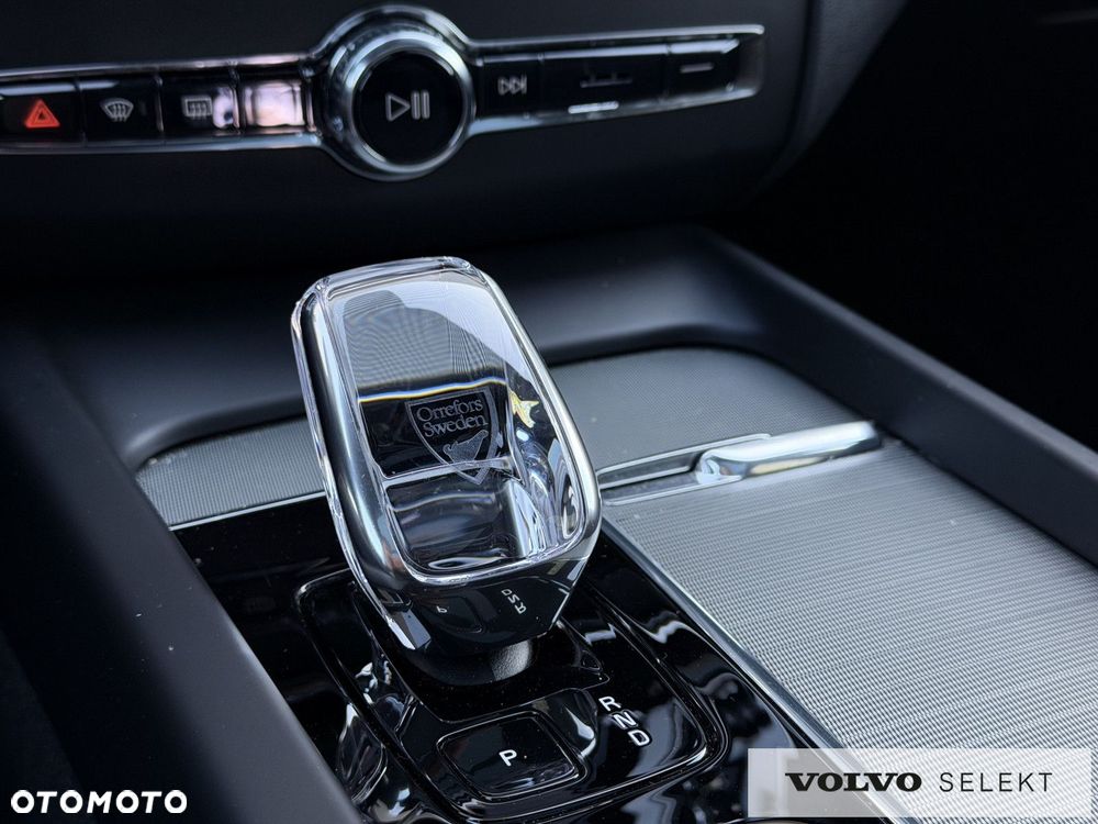 Volvo XC 60 - 25