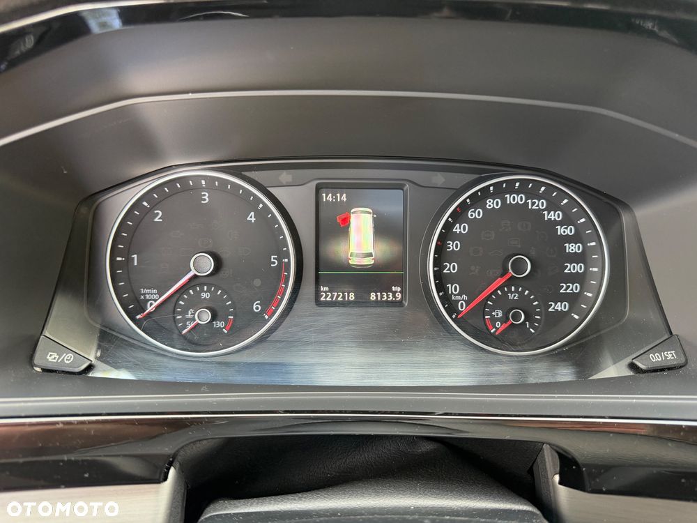 Volkswagen Multivan 2.0 BiTDI L1 Highline DSG - 18