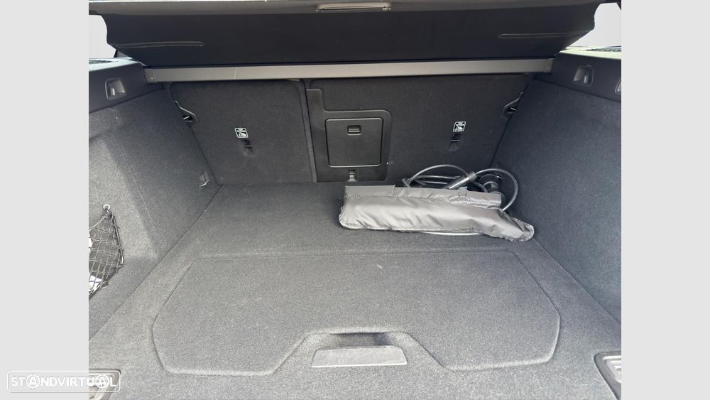 Volvo V60 2.0 T6 AWD TE Plus Dark - 17