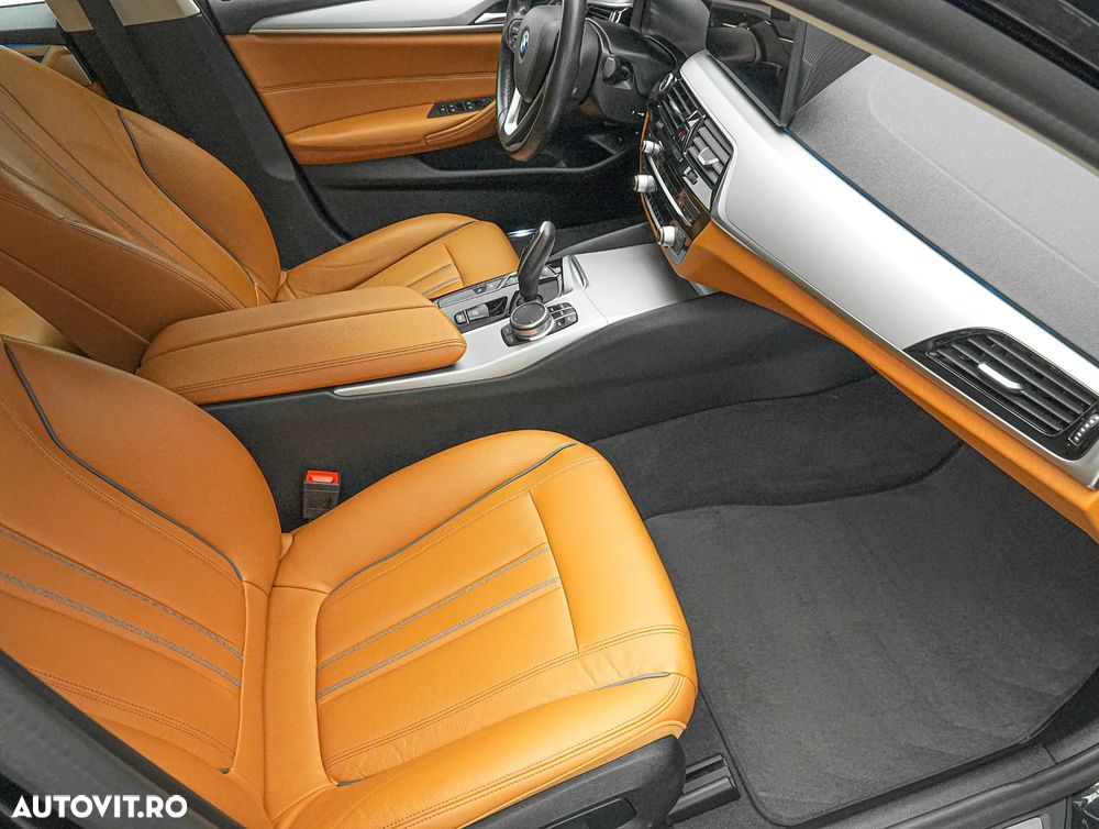 BMW Seria 5 530e xDrive AT PHEV - 13