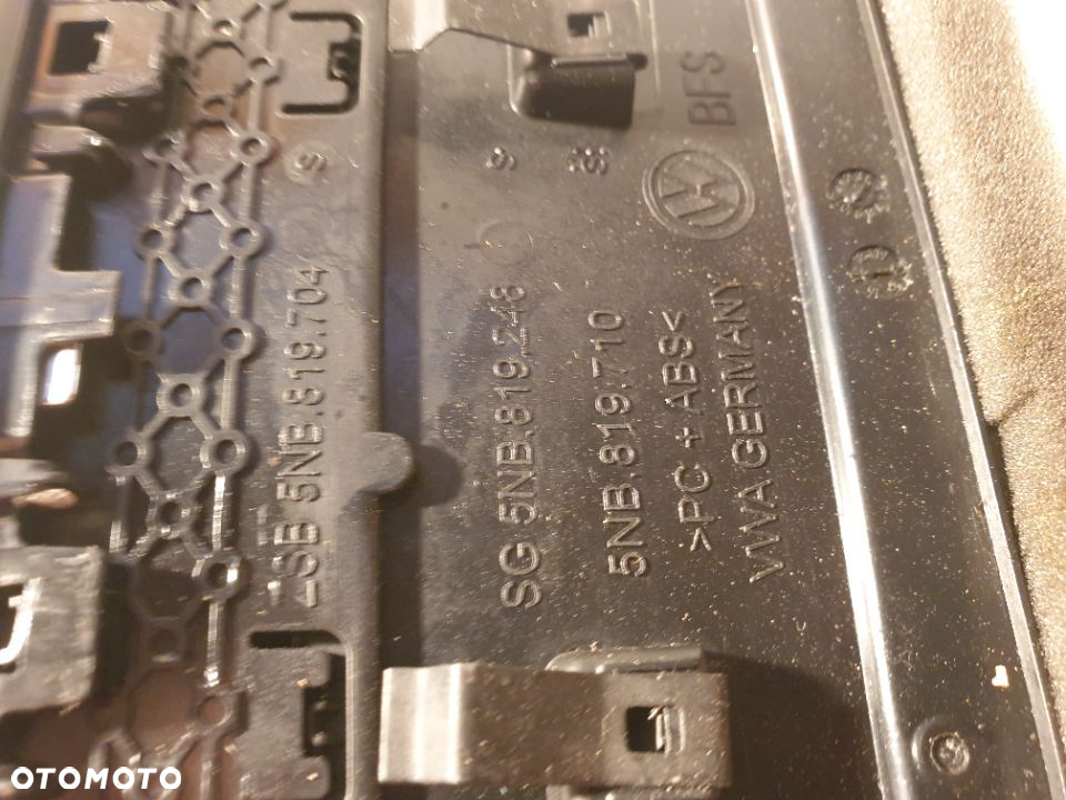 Listwa dekor deski Kratka nawiewu Volkswagen VW Tiguan 5na II - 5