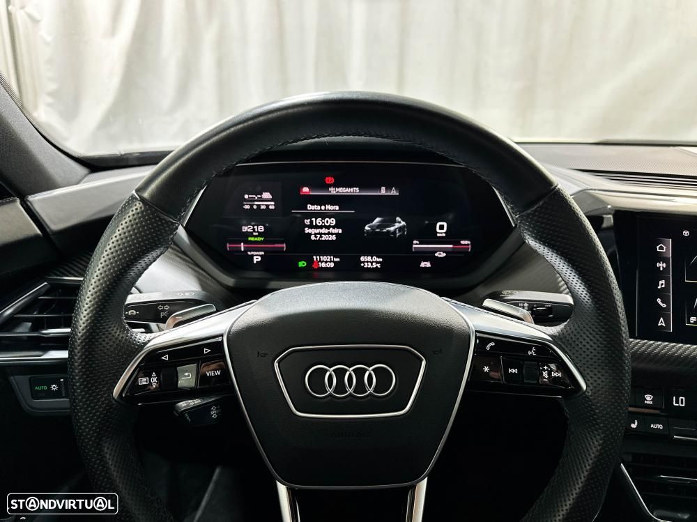 Audi e-tron GT quattro - 40