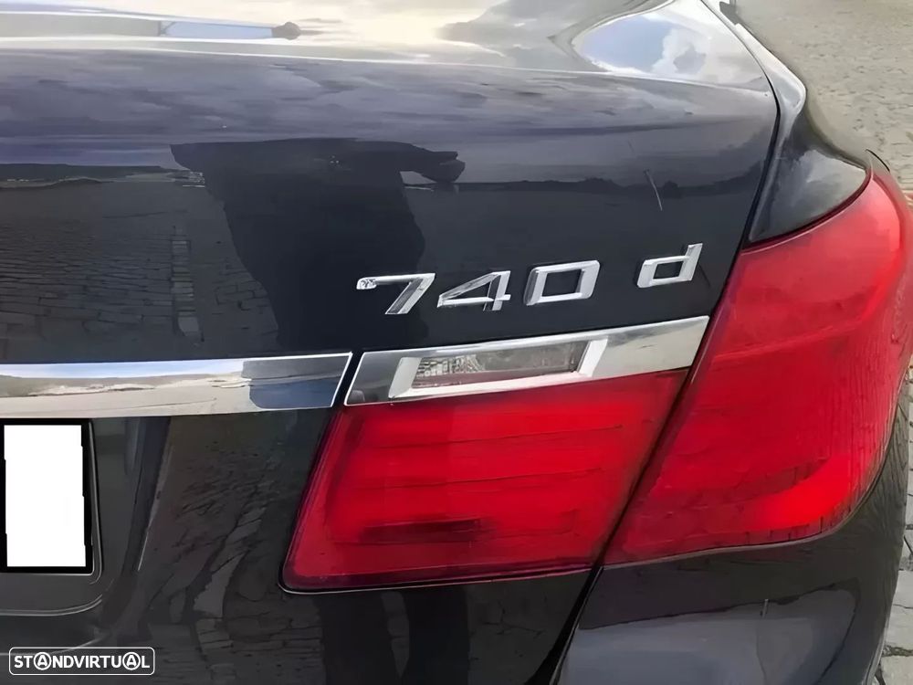 BMW 740 d Pack M - 10
