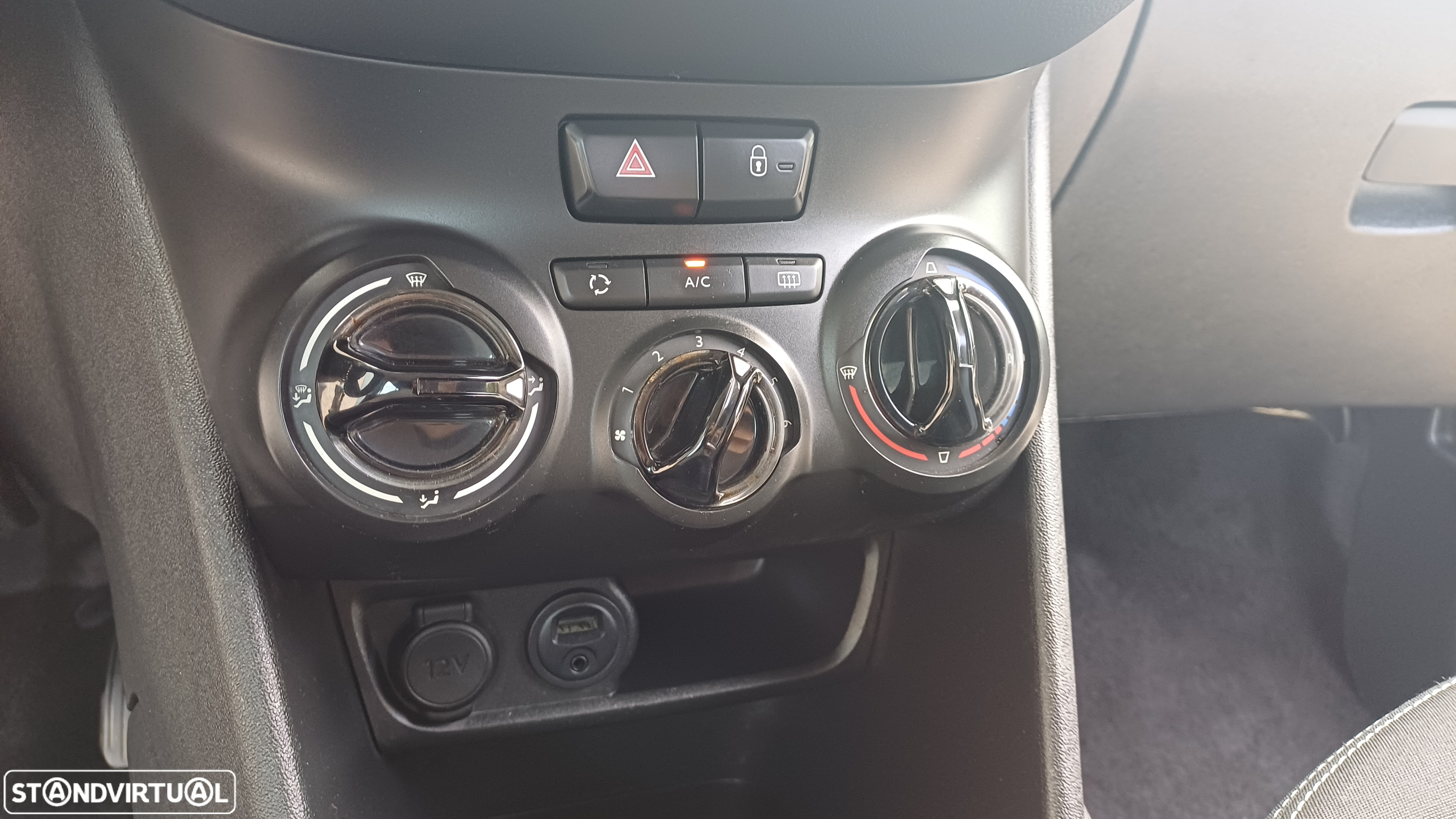 Peugeot 208 1.4 HDi - 5