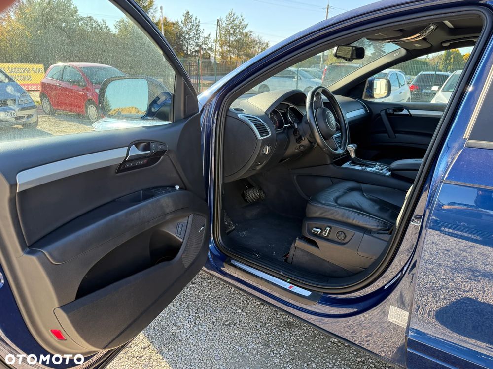 Audi Q7 3.0 TFSI Quattro Tiptronic - 9