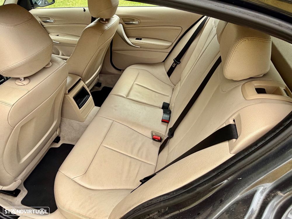 BMW 116 d EfficientDynamics Edition Sport Line - 14