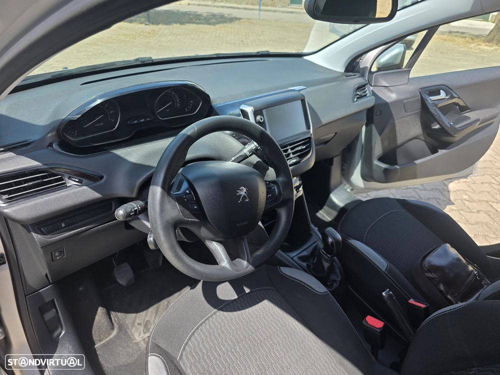 Peugeot 208 PureTech 82 Start & Stop Active - 8