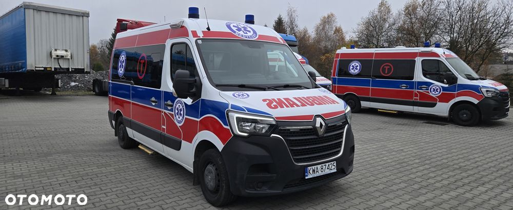 Renault Master Ambulans karetka - 13
