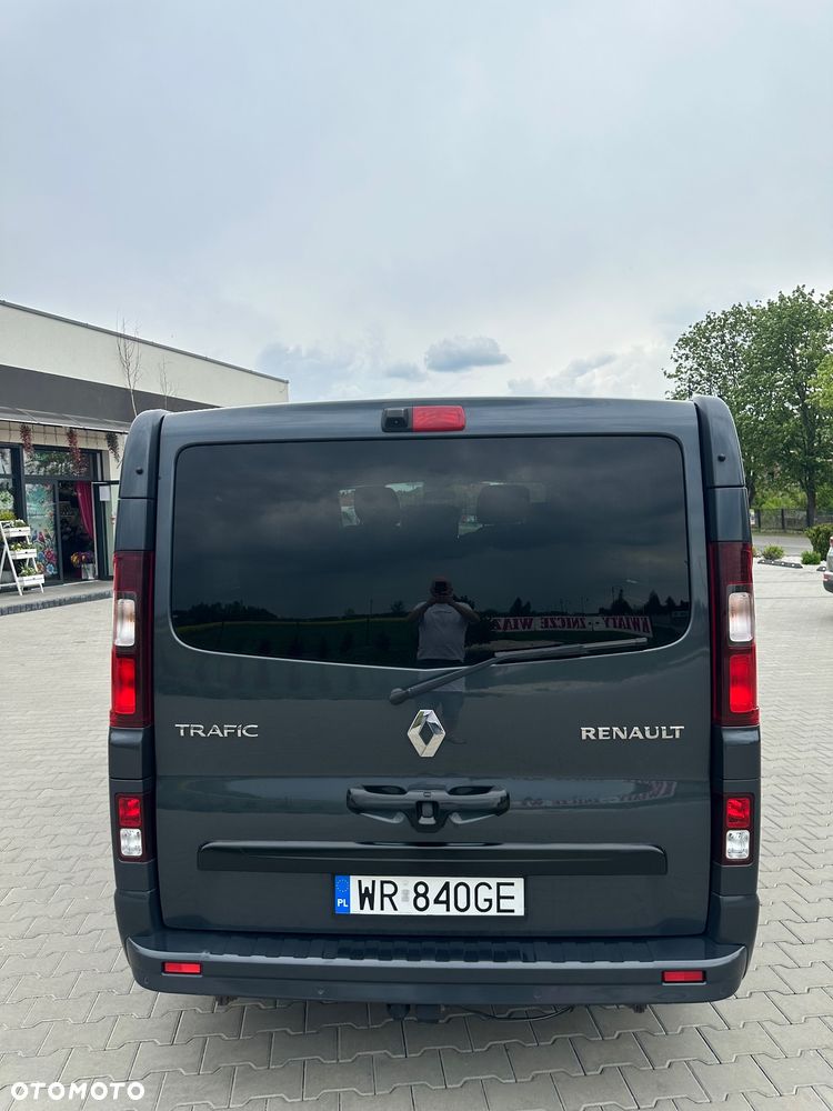 Renault Trafic Grand 2.0 dCi EDC - 6