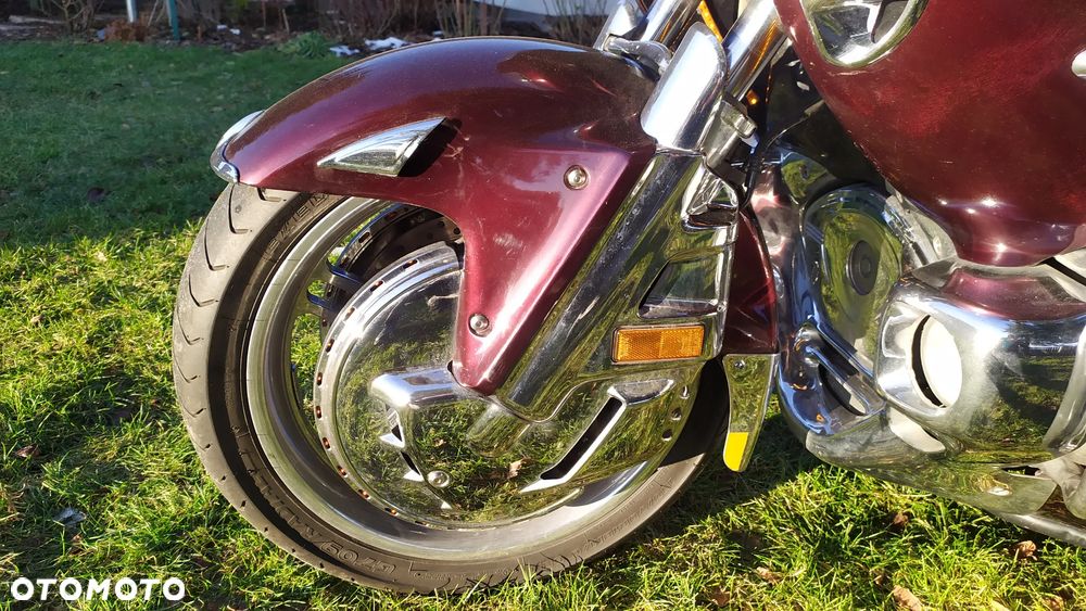 Honda GL - 18