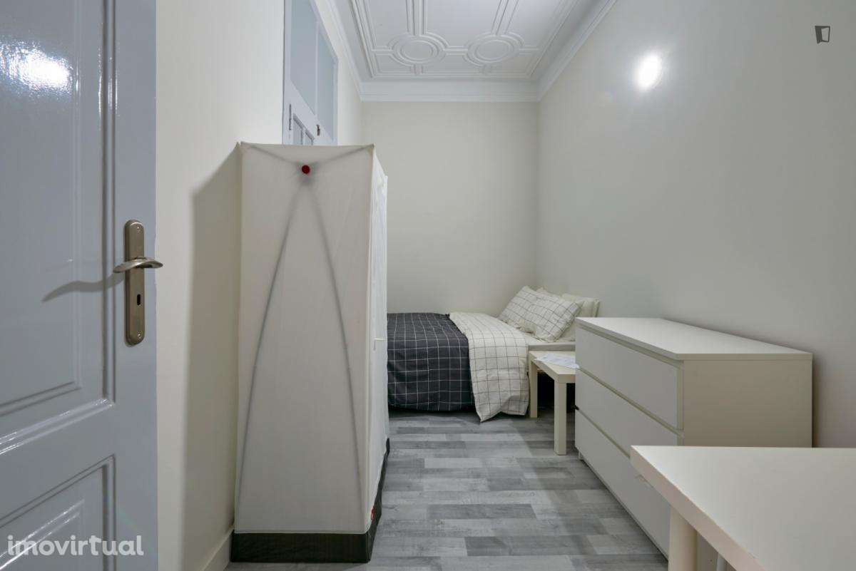 Quarto - localizado em Penha de França Lisbon - Grande imagem: 2/45